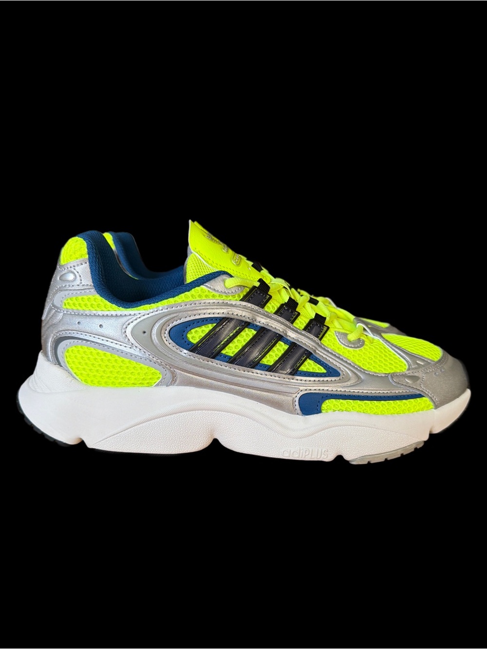 adidas Ozmillen Solar Yellow men’s size 11 EUC 1X